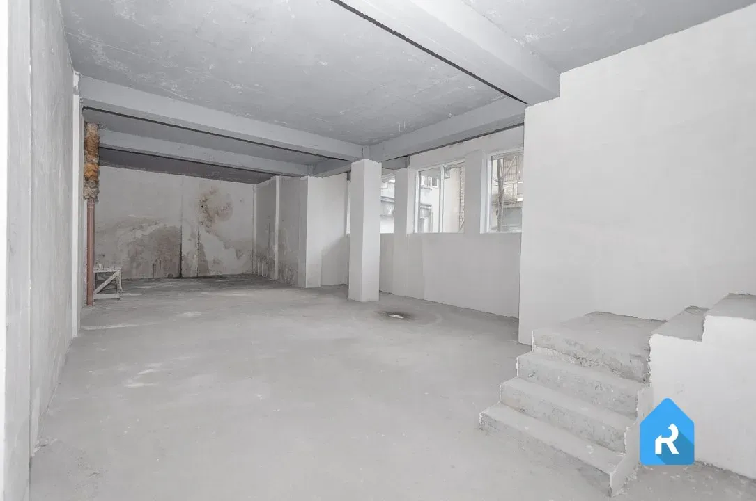 Spațiu comercial, 167 m² — Imagine 1