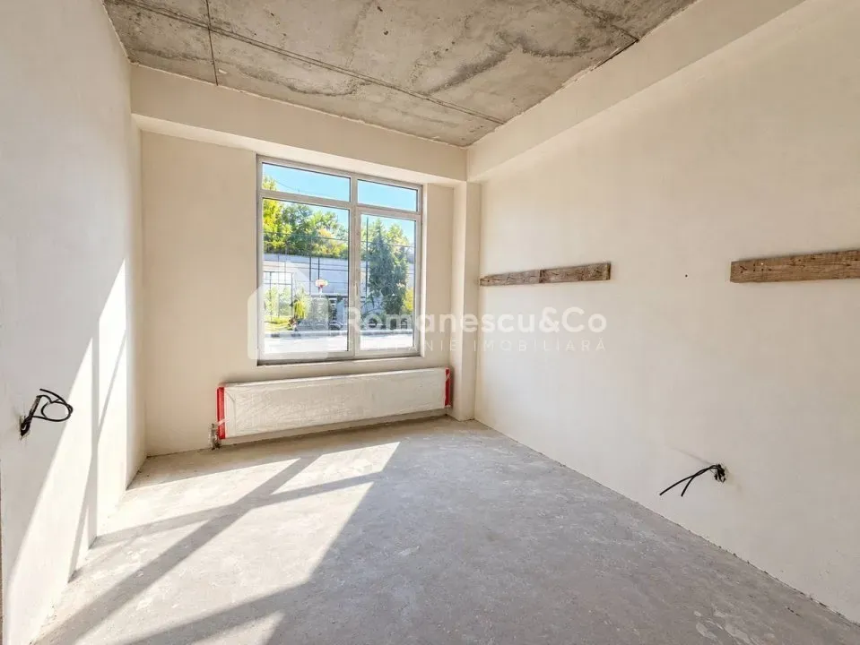 Spațiu comercial, 100 m² — Imagine 4