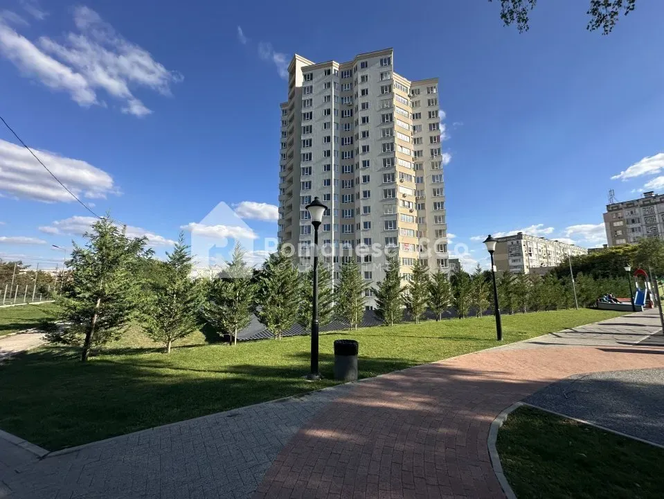 3-camere apartament, 98 m² — Imagine 1