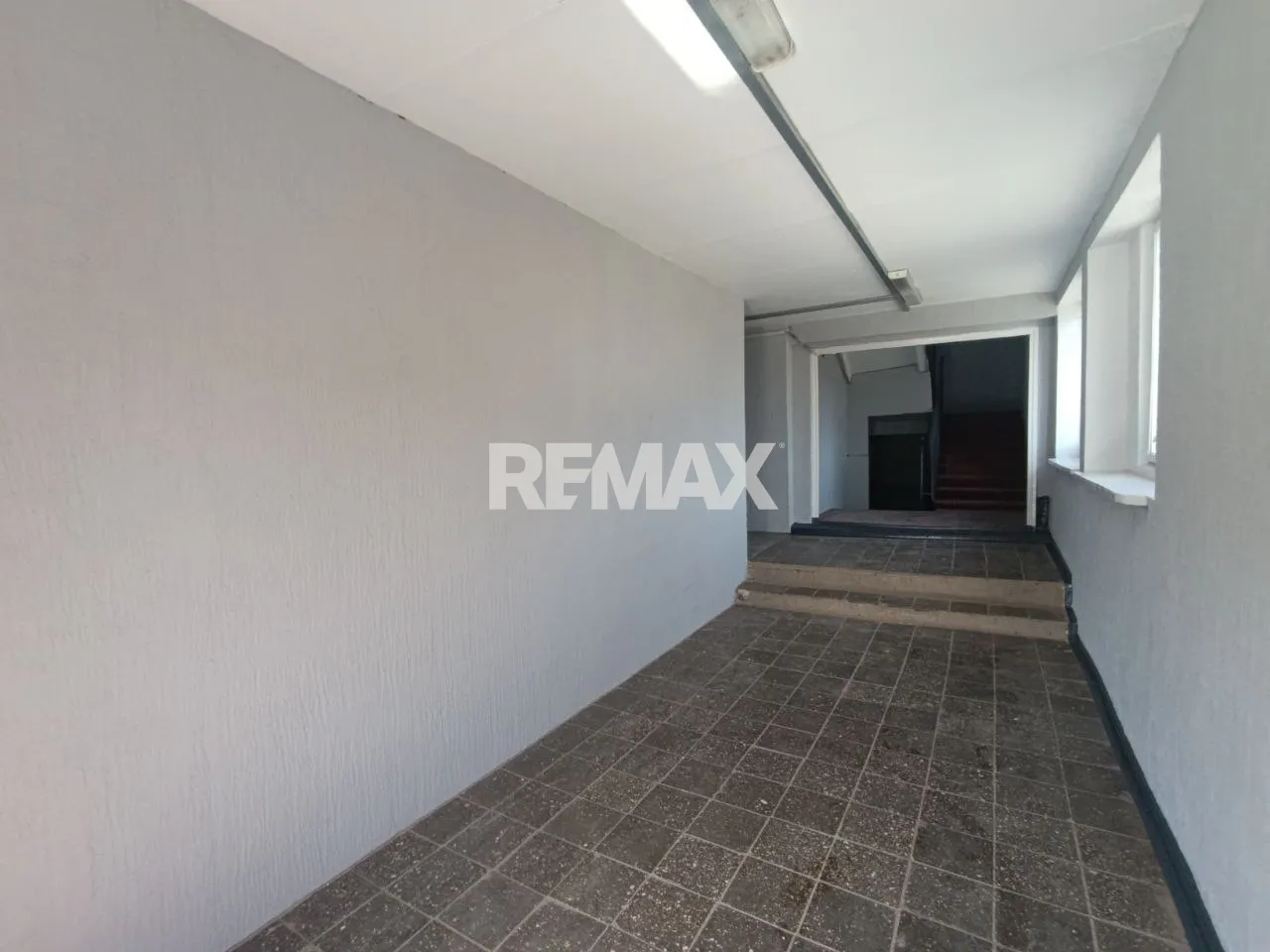 3-bedroom apartment, 53 m² — Image 18