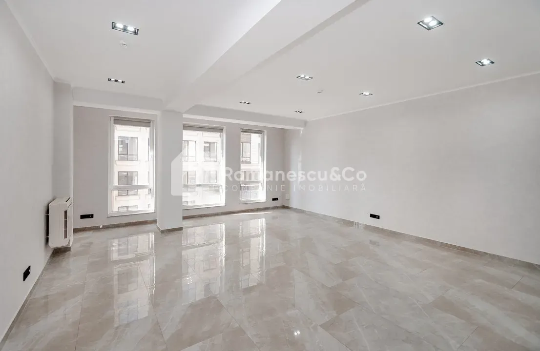 1-camere birou, 106 m² — Imagine 1