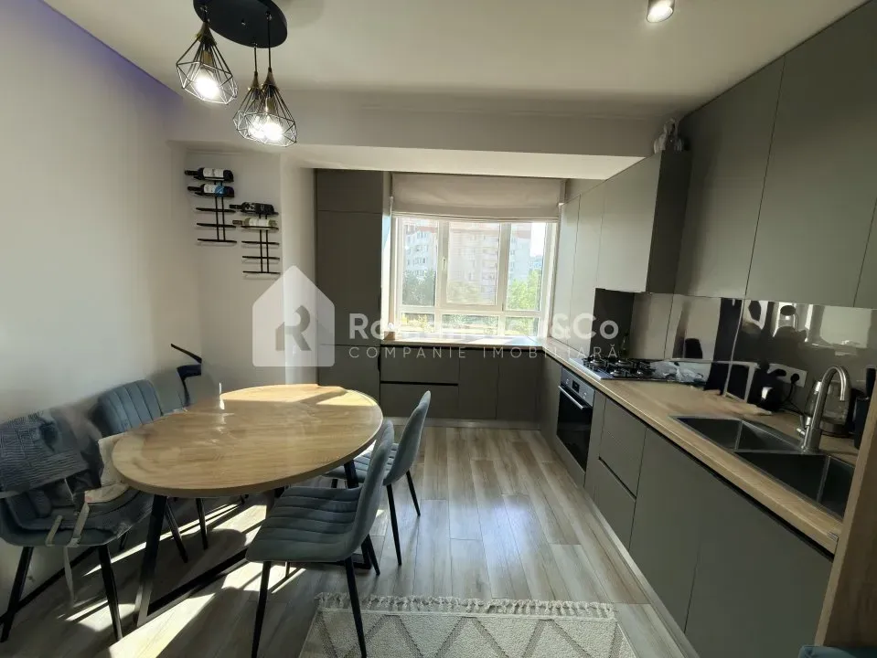 2-комнатная квартира, 52 м² — Изображение 2