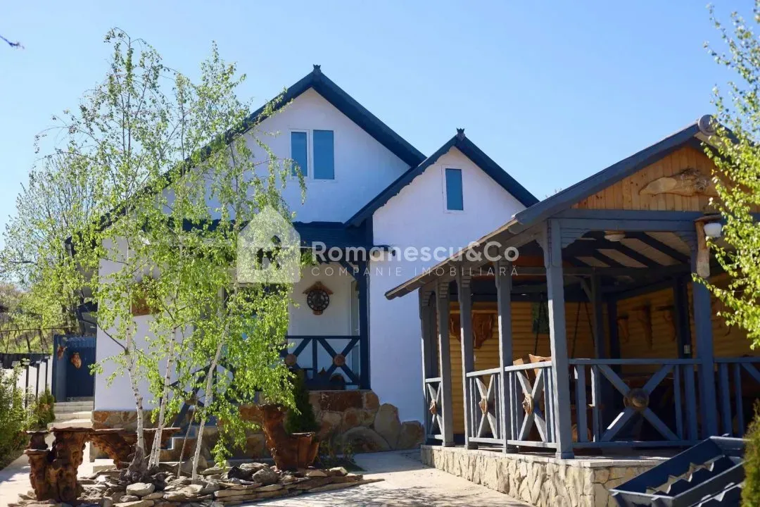 2-etaje casă, 2 camere, 73 m² — Imagine 1