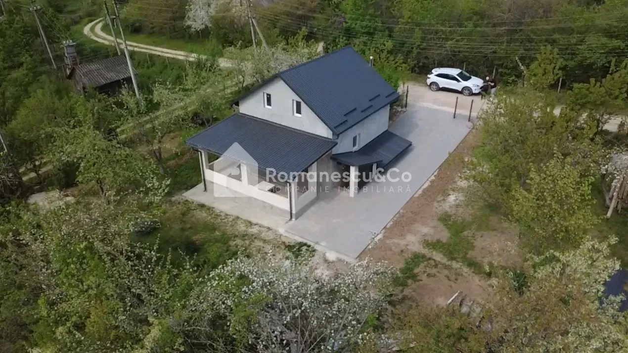 2-этажный дом, 3 комнаты, 72 м² — Изображение 1