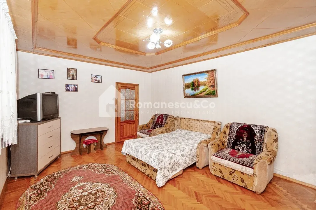 3-floor house, 5 rooms, 165 m² — Image 4