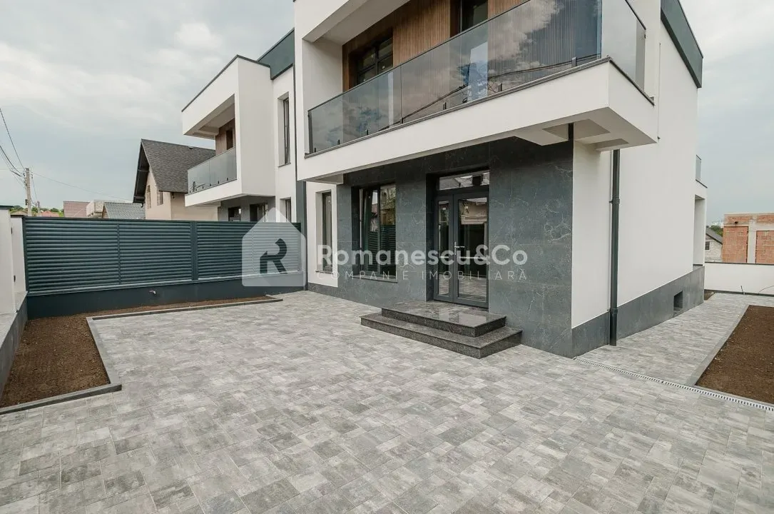 3-etaje casă, 3 camere, 220 m² — Imagine 1