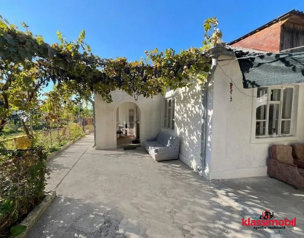 1-etaje casă, 3 camere, 98 m² — Imagine 1