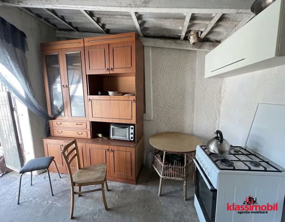 1-etaje casă, 3 camere, 98 m² — Imagine 2