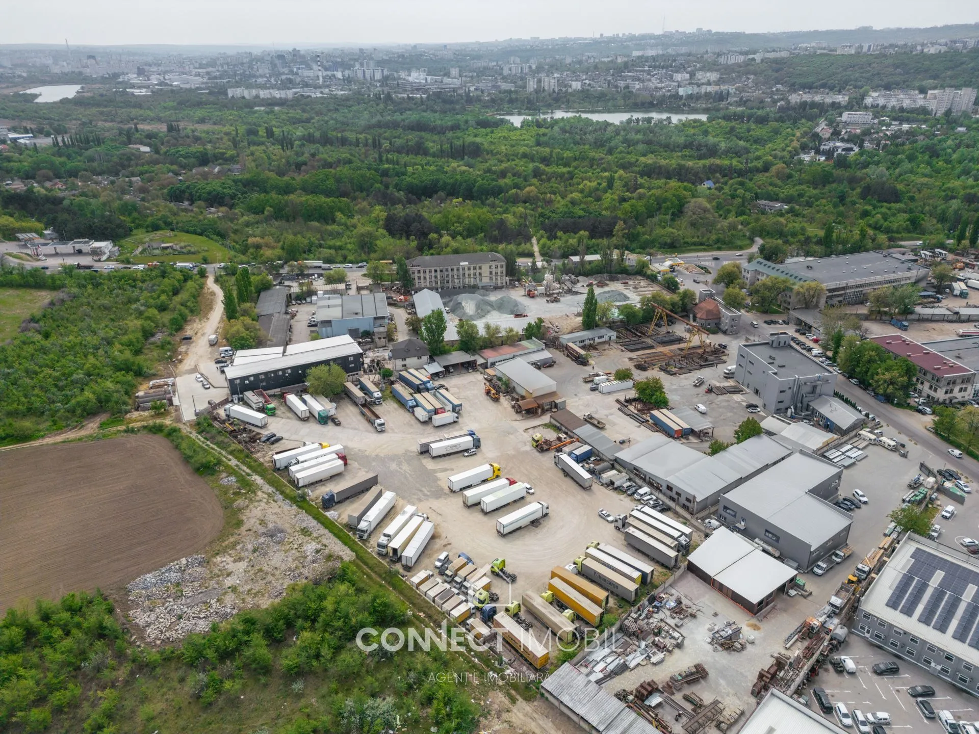 Spațiu cu destinație liberă, 11 000 m² — Imagine 3