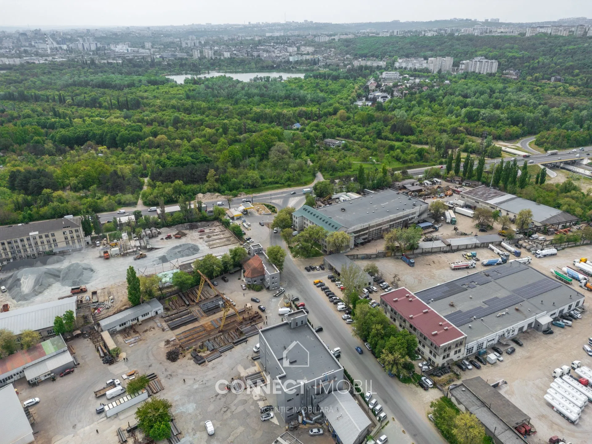 Spațiu cu destinație liberă, 11 000 m² — Imagine 4