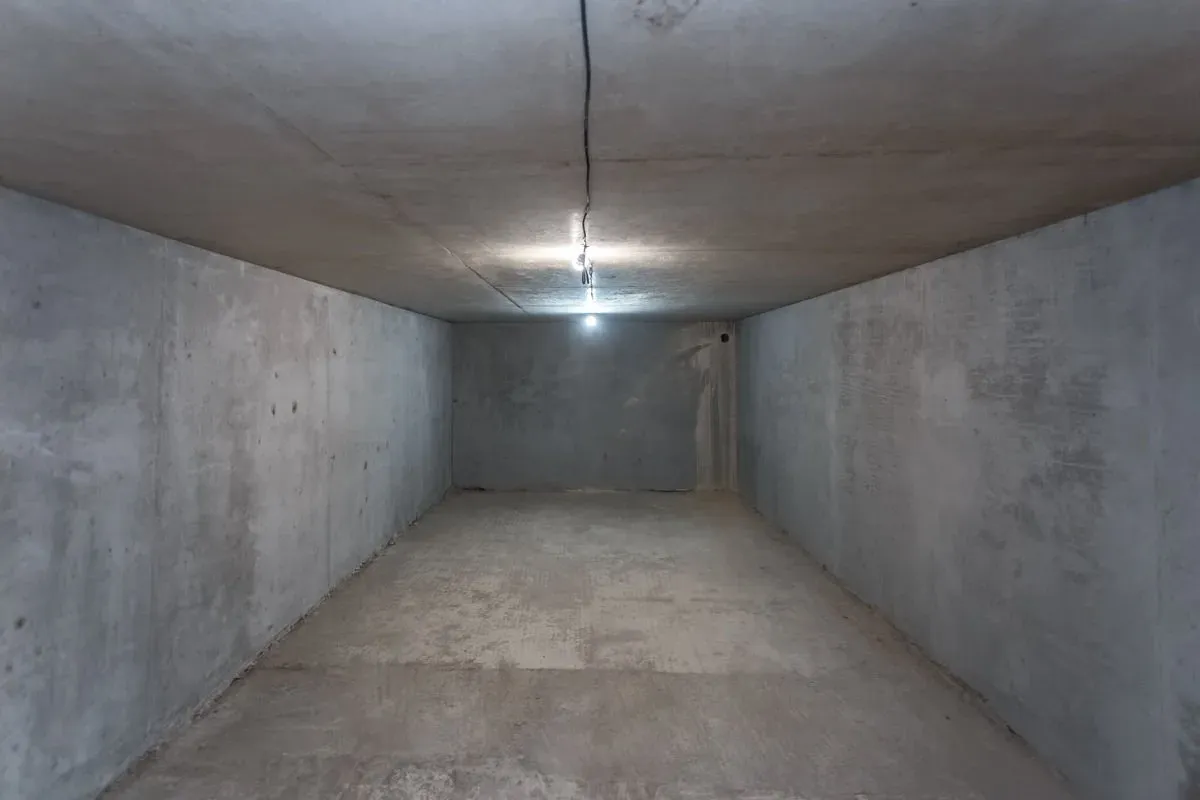 3-этажный дом, 4 комнаты, 190 м² — Изображение 4