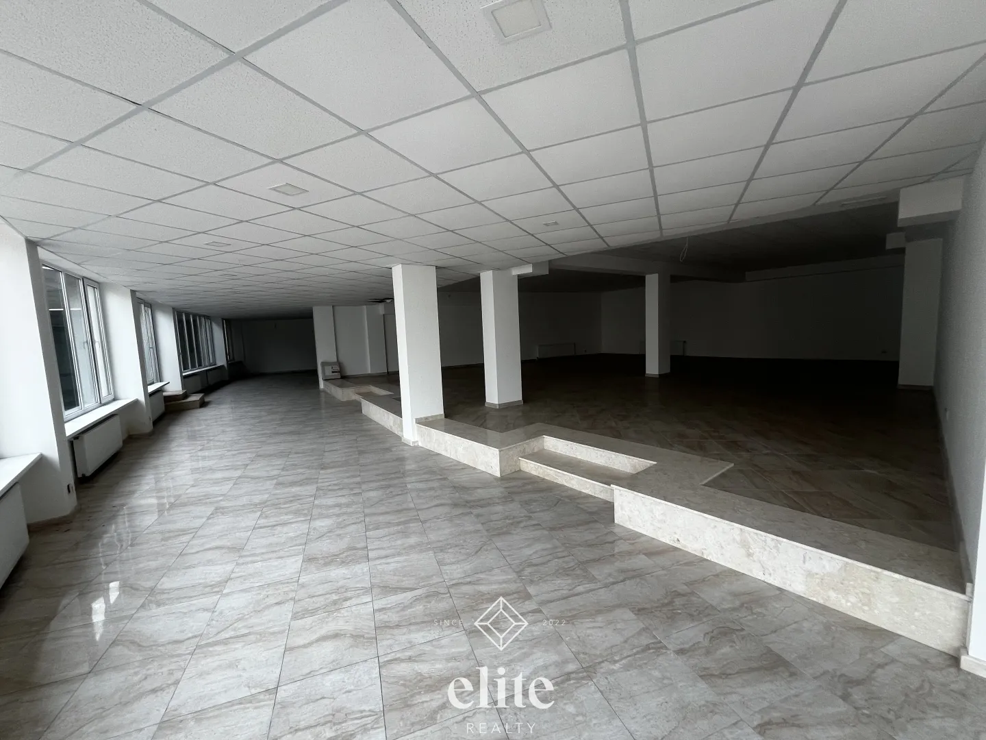 Spațiu comercial, 600 m² — Imagine 3