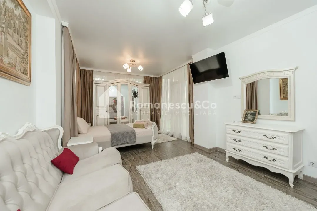 3-etaje casă, 3 camere, 200 m² — Imagine 3