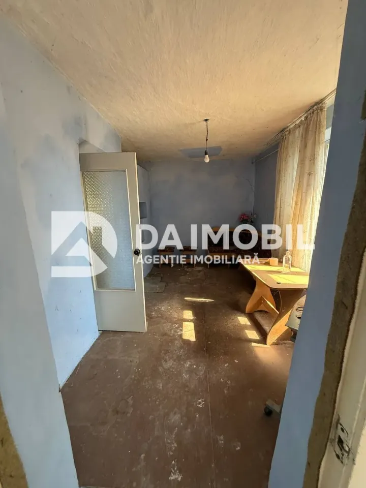 1-etaje casă, 2 camere, 101 m² — Imagine 2