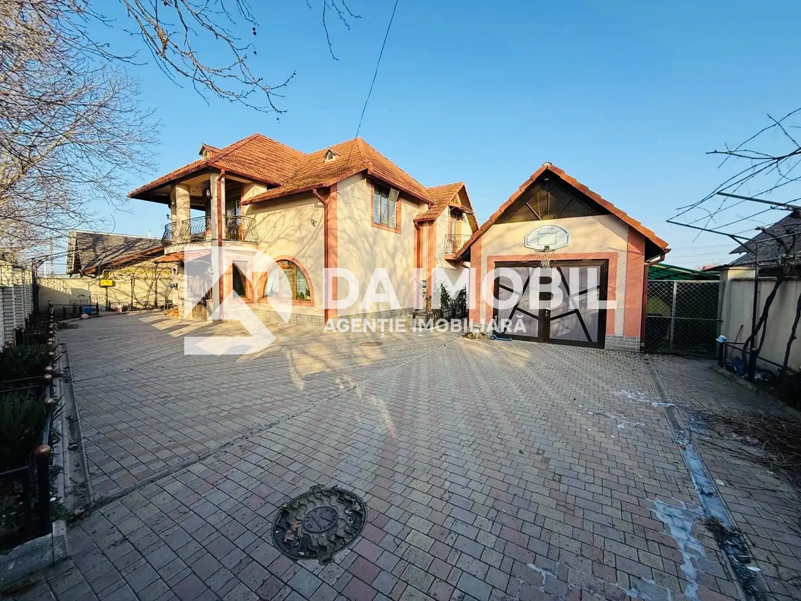 2-этажный дом, 5 комнат, 143 м² — Изображение 1