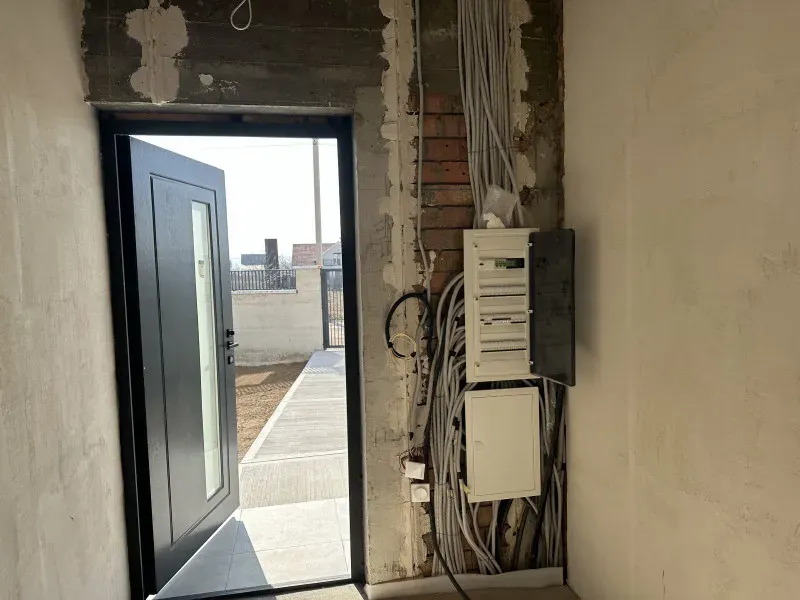 2-etaje casă, 3 camere, 153 m² — Imagine 4