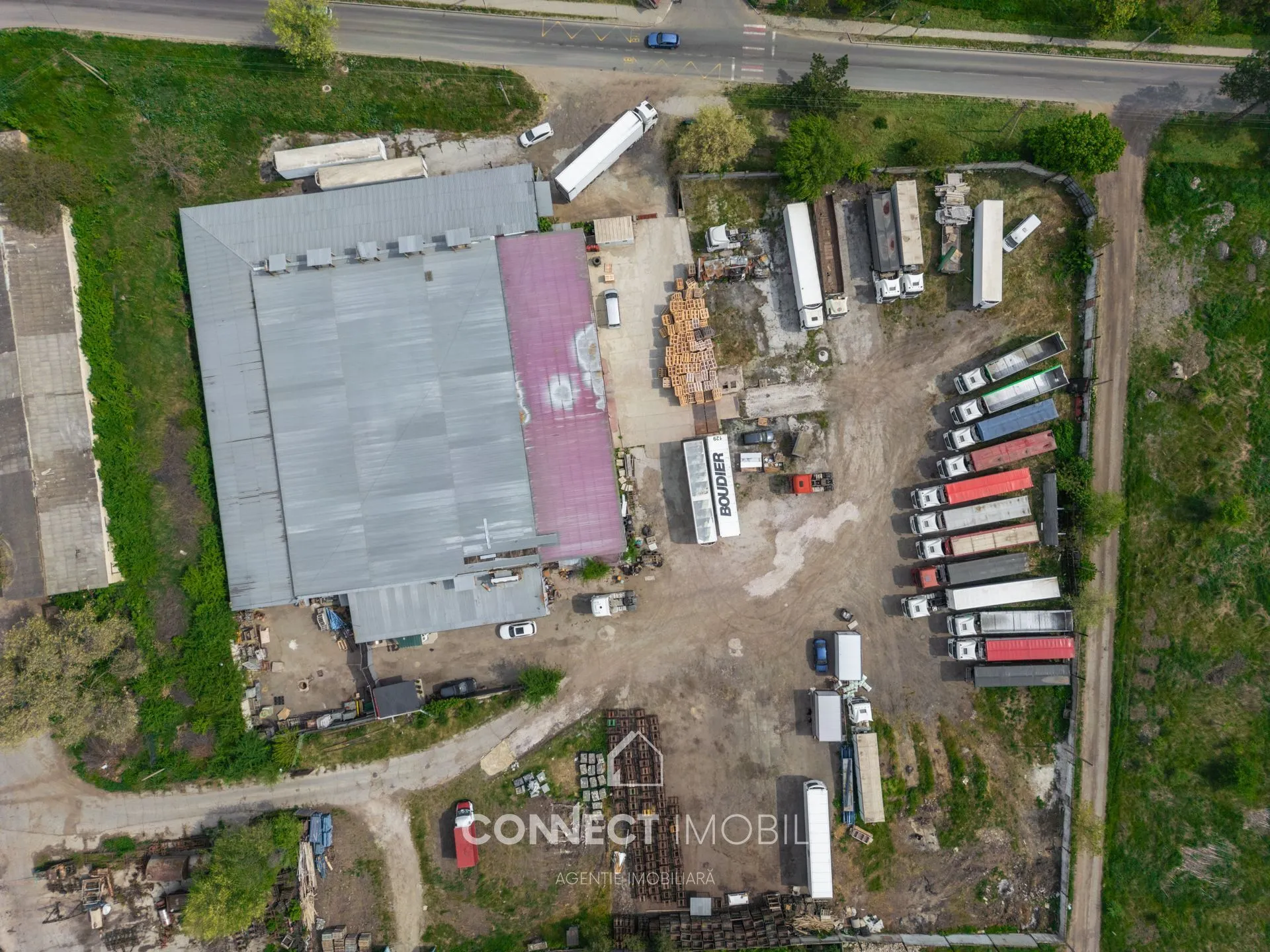 Spațiu cu destinație liberă, 100 m² — Imagine 1