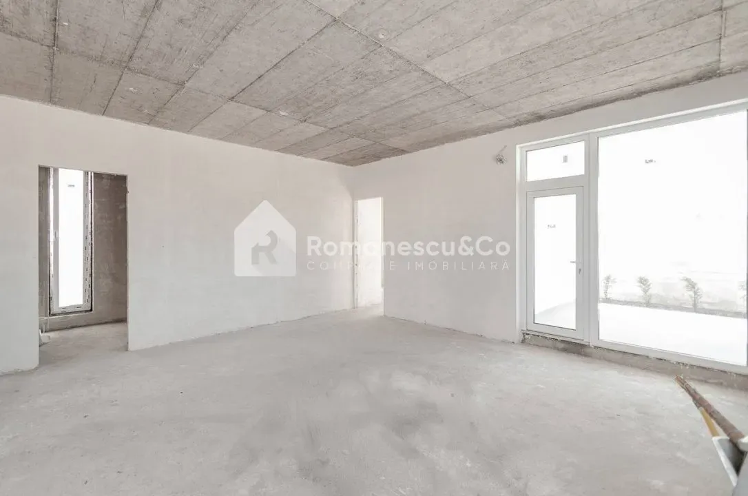 2-etaje casă, 3 camere, 100 m² — Imagine 2