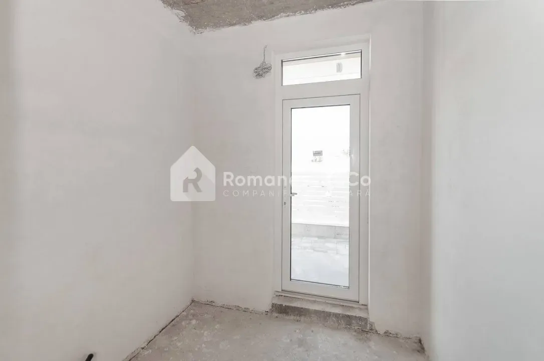 1-etaje casă, 3 camere, 100 m² — Imagine 2