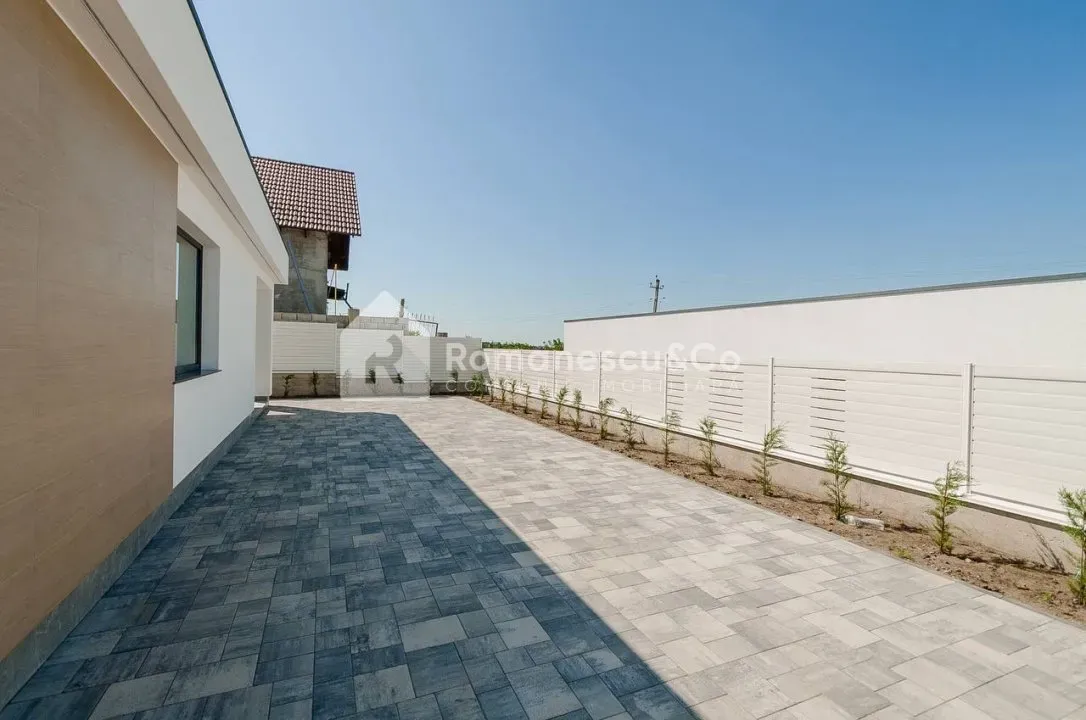 1-etaje casă, 3 camere, 100 m² — Imagine 3