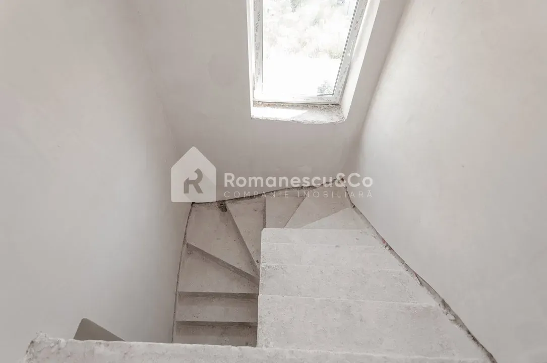 3-этажный дом, 4 комнаты, 160 м² — Изображение 3