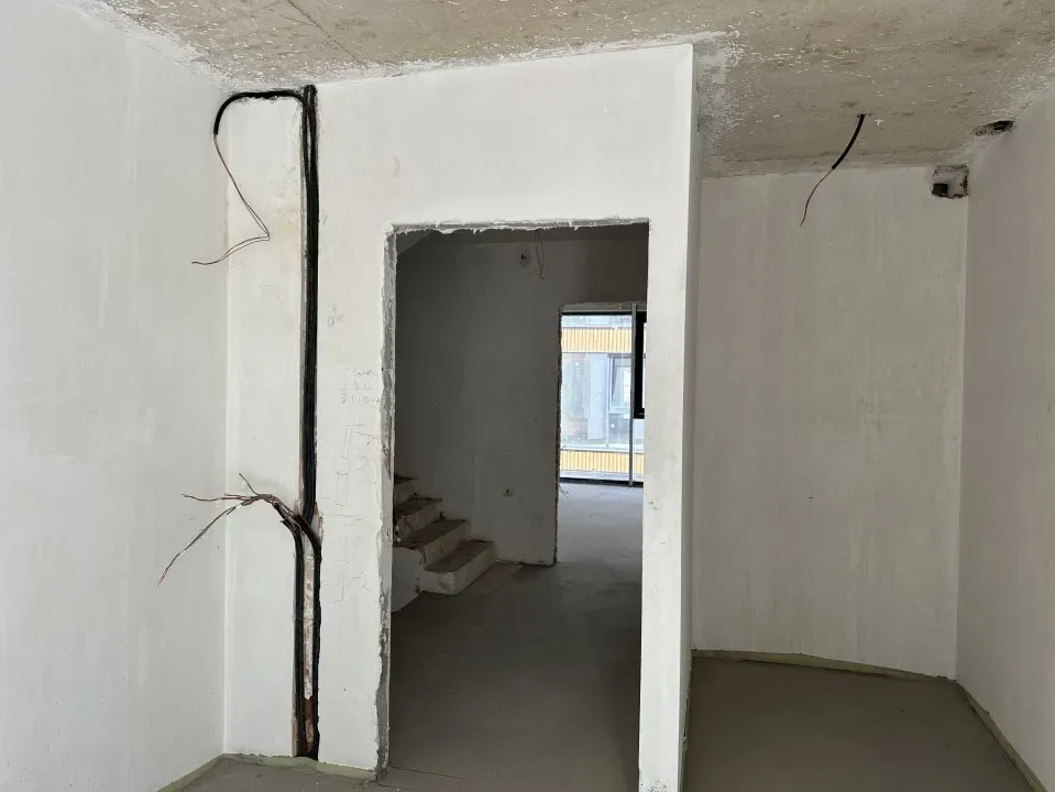 3-этажный дом, 5 комнат, 168 м² — Изображение 2