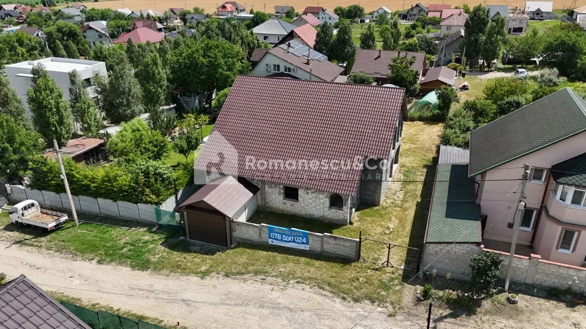 3-этажный дом, 6 комнат, 446 м² — Изображение 1