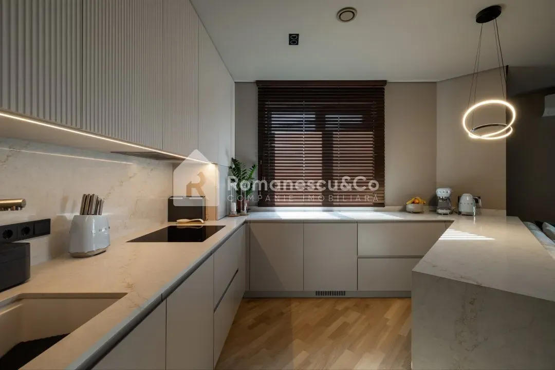 4-комнатная квартира, 106 м² — Изображение 2