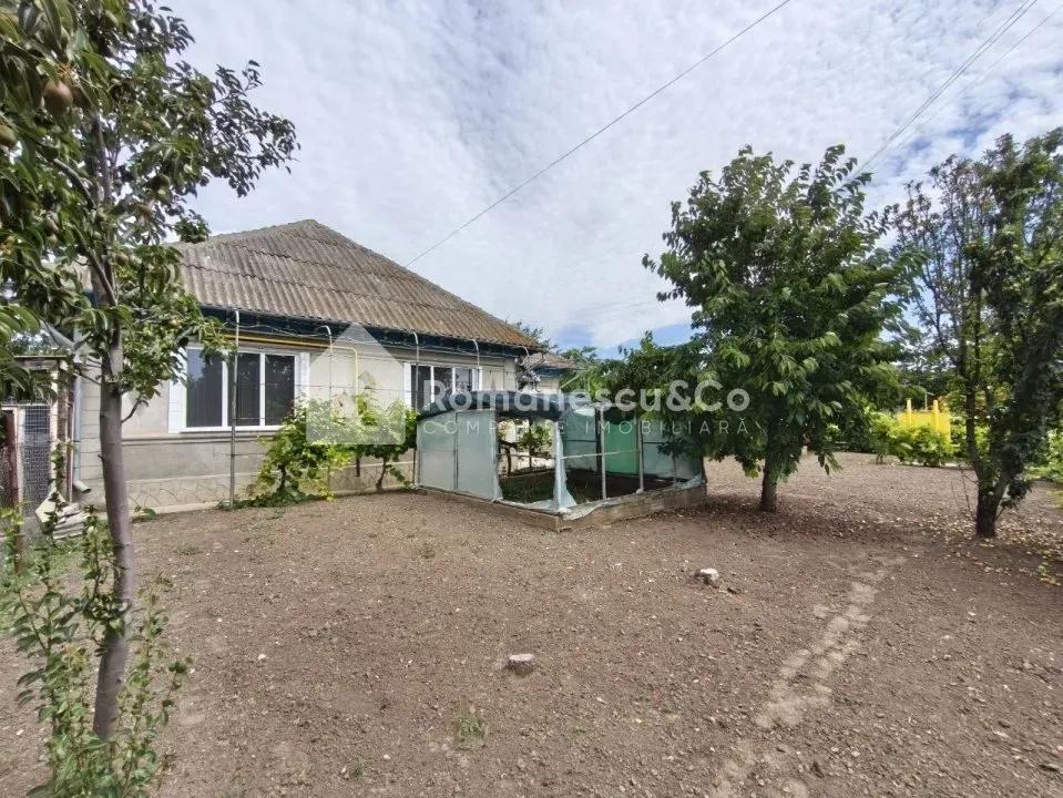 1-этажный дом, 3 комнаты, 150 м² — Изображение 1