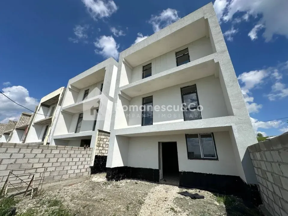 2-этажный дом, 3 комнаты, 130 м² — Изображение 1