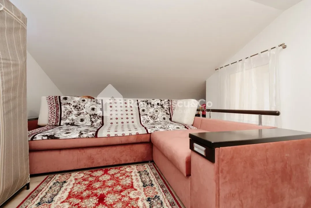 3-etaje casă, 4 camere, 180 m² — Imagine 3