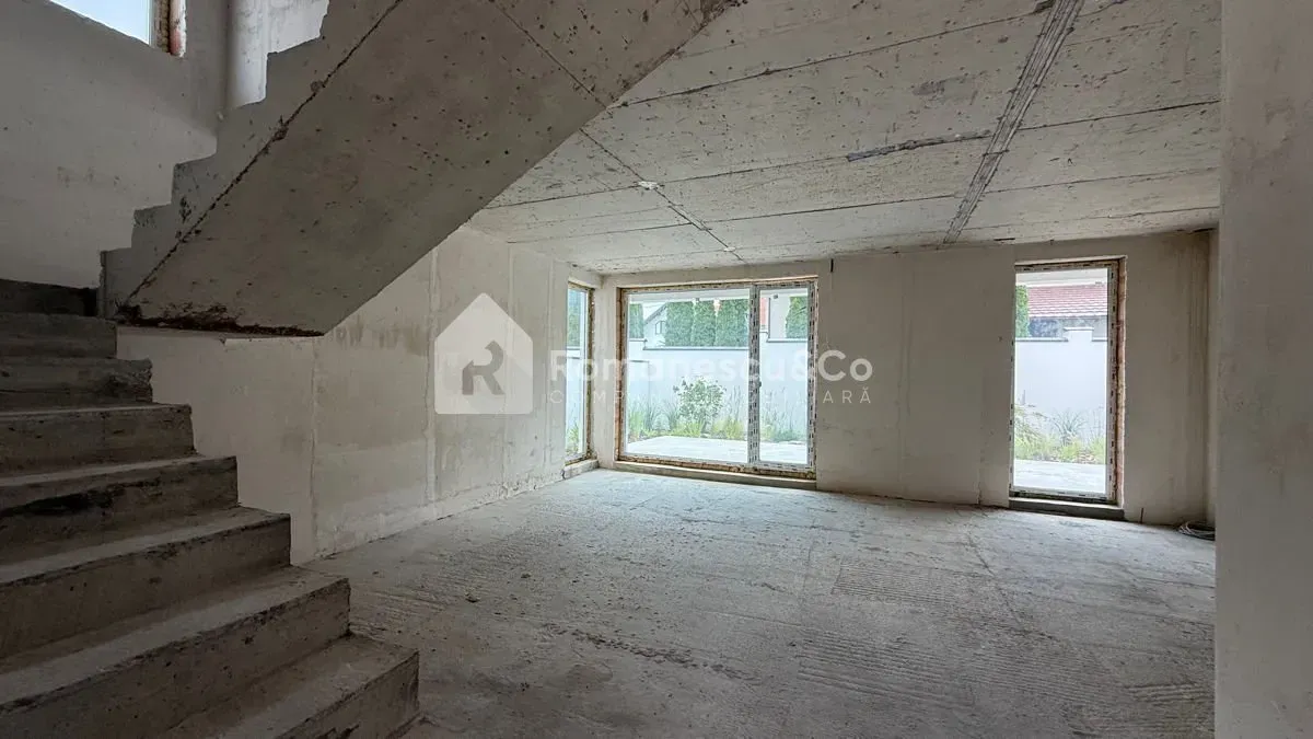 2-etaje casă, 4 camere, 175 m² — Imagine 2