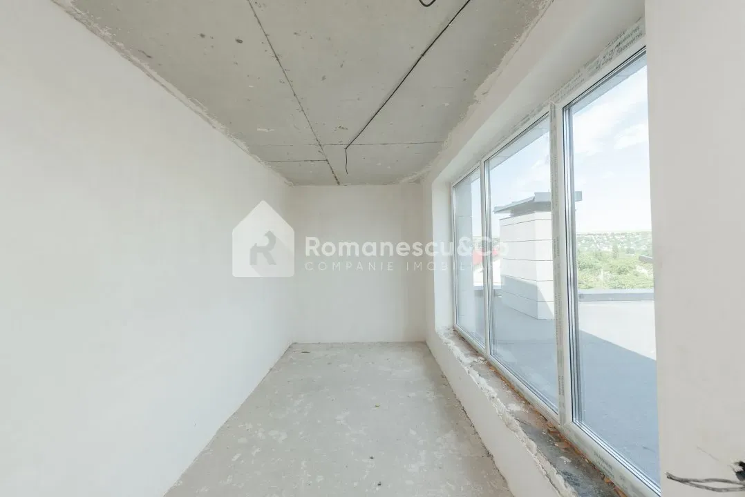2-этажный дом, 3 комнаты, 286 м² — Изображение 2