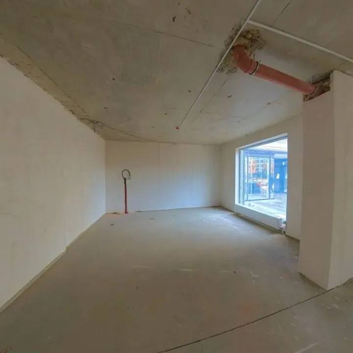 1-camere birou, 140 m² — Imagine 1
