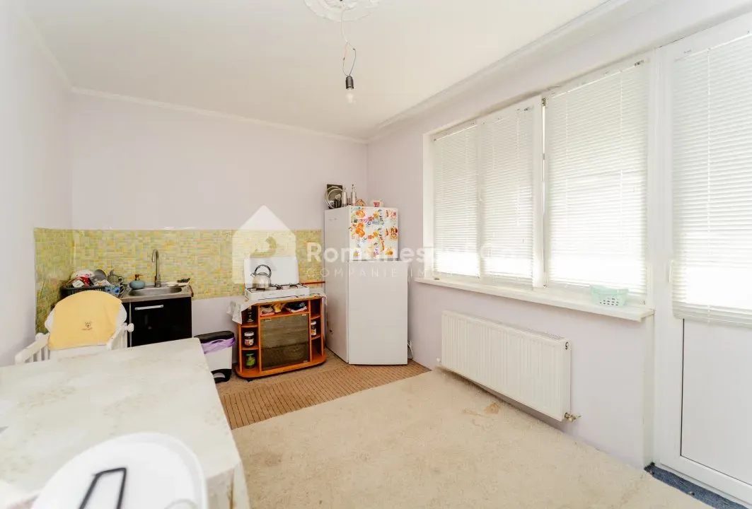 3-этажный дом, 5 комнат, 210 м² — Изображение 2