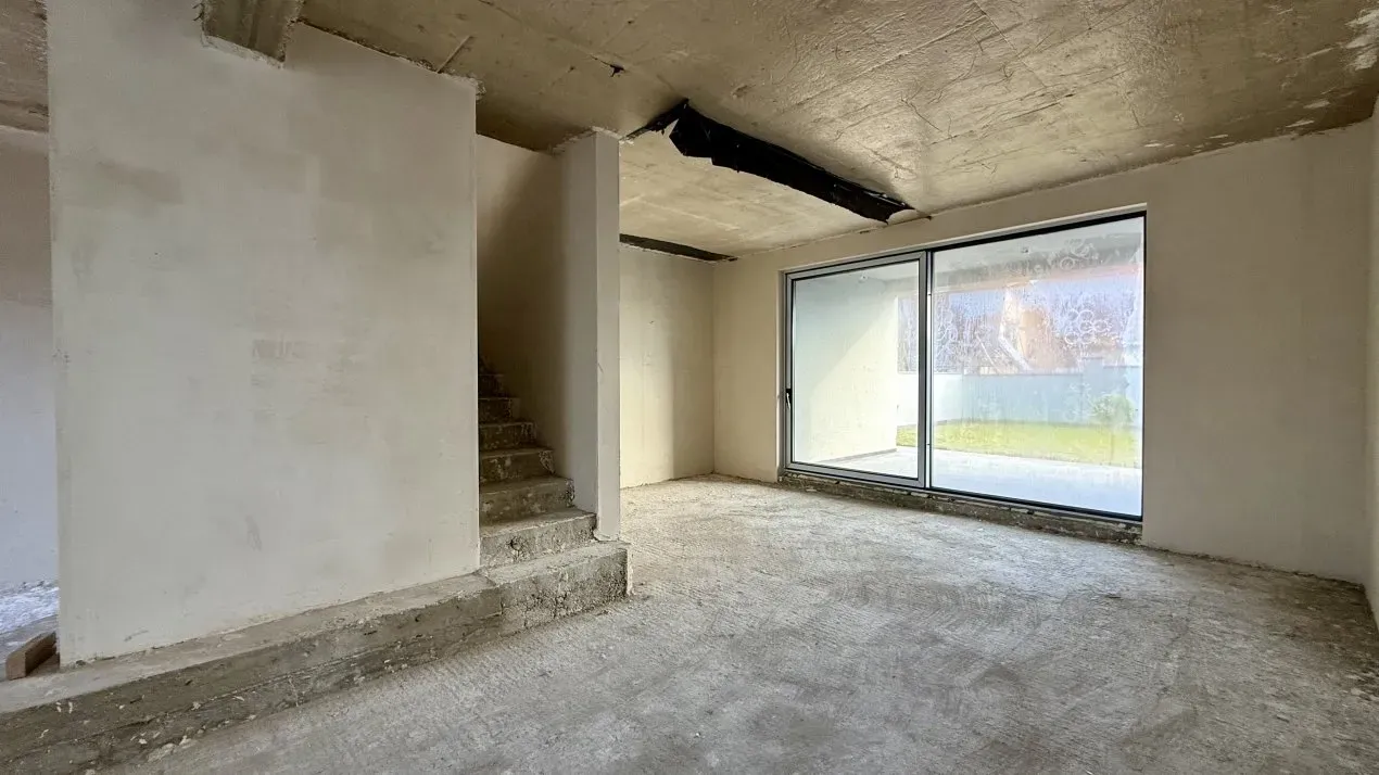 3-etaje casă, 3 camere, 170 m² — Imagine 2