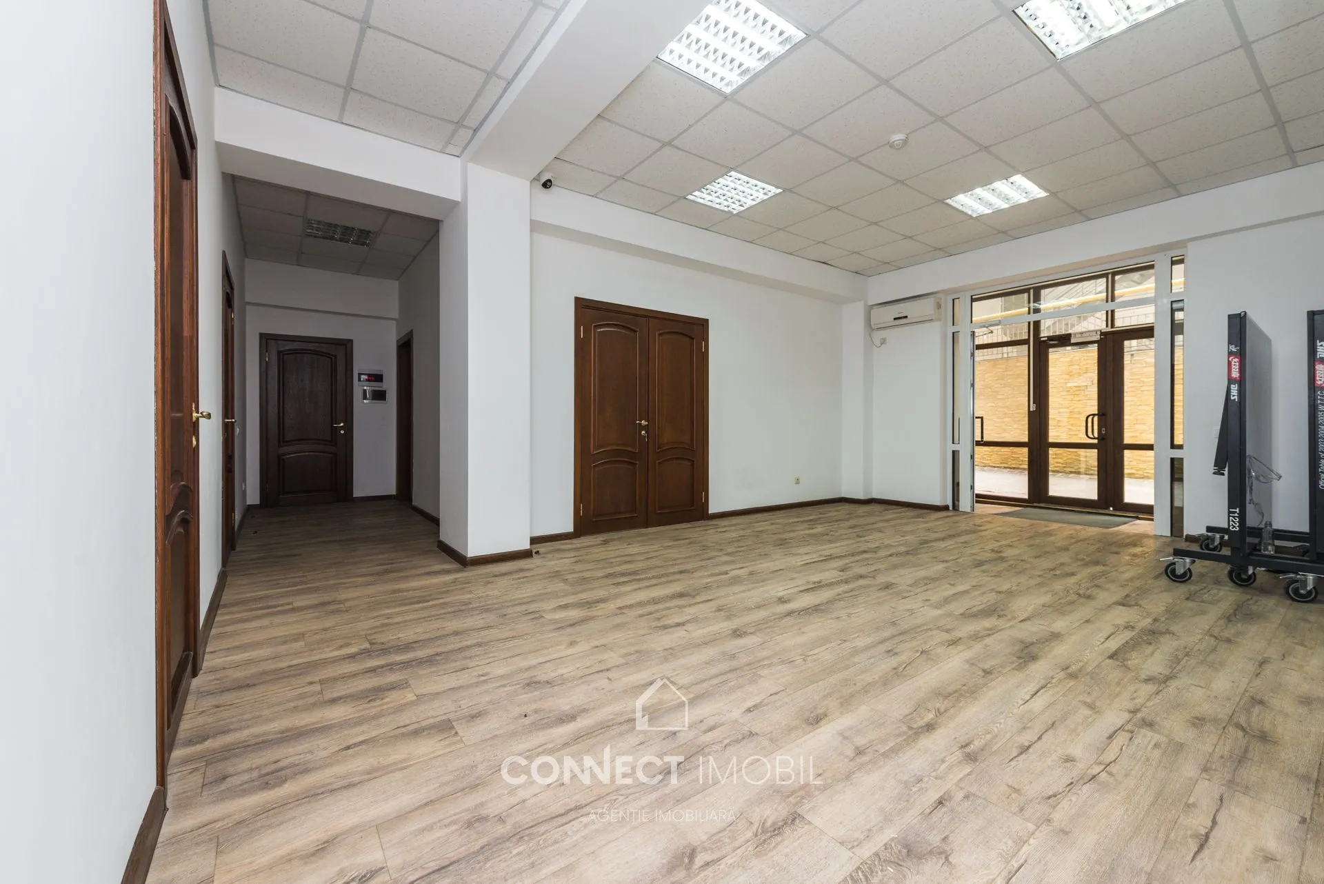 Free-purpose property, 30 m² — Image 1