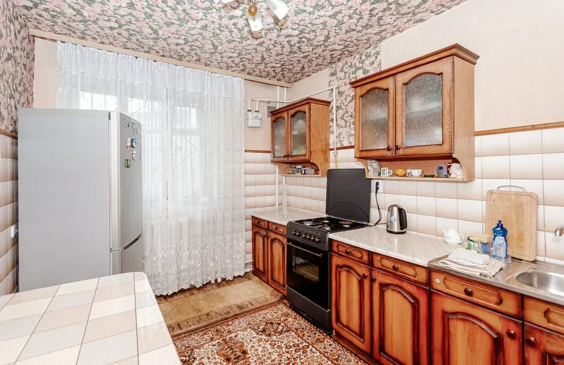 3-этажный дом, 4 комнаты, 85.8 м² — Изображение 2