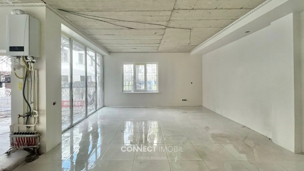 Free-purpose property, 60 m² — Image 1