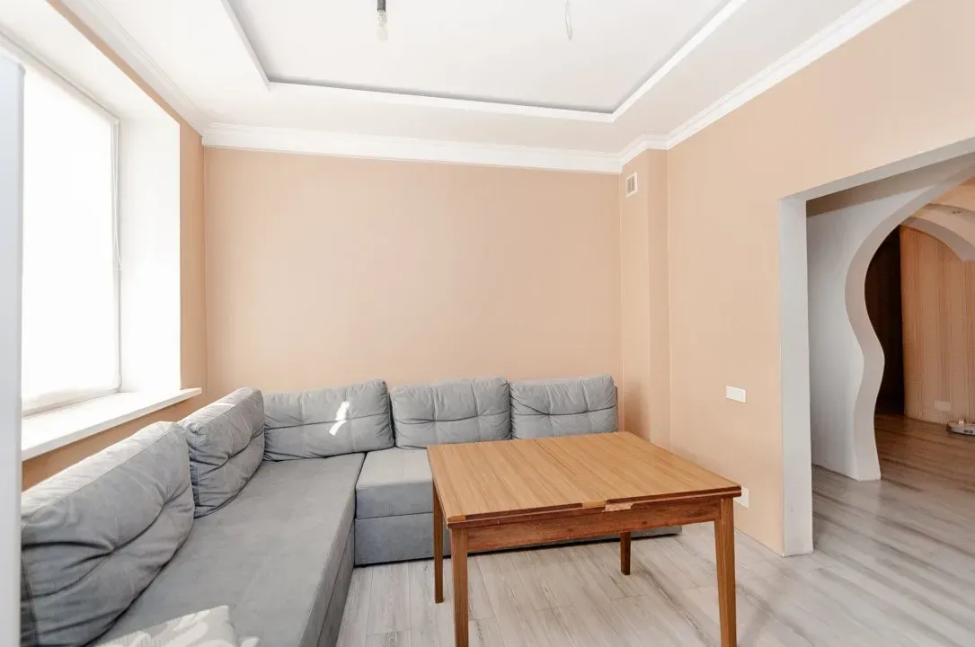 4-комнатная квартира, 150 м² — Изображение 1