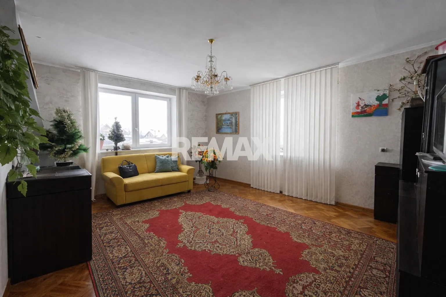 2-floor house, 266 m² — Image 3