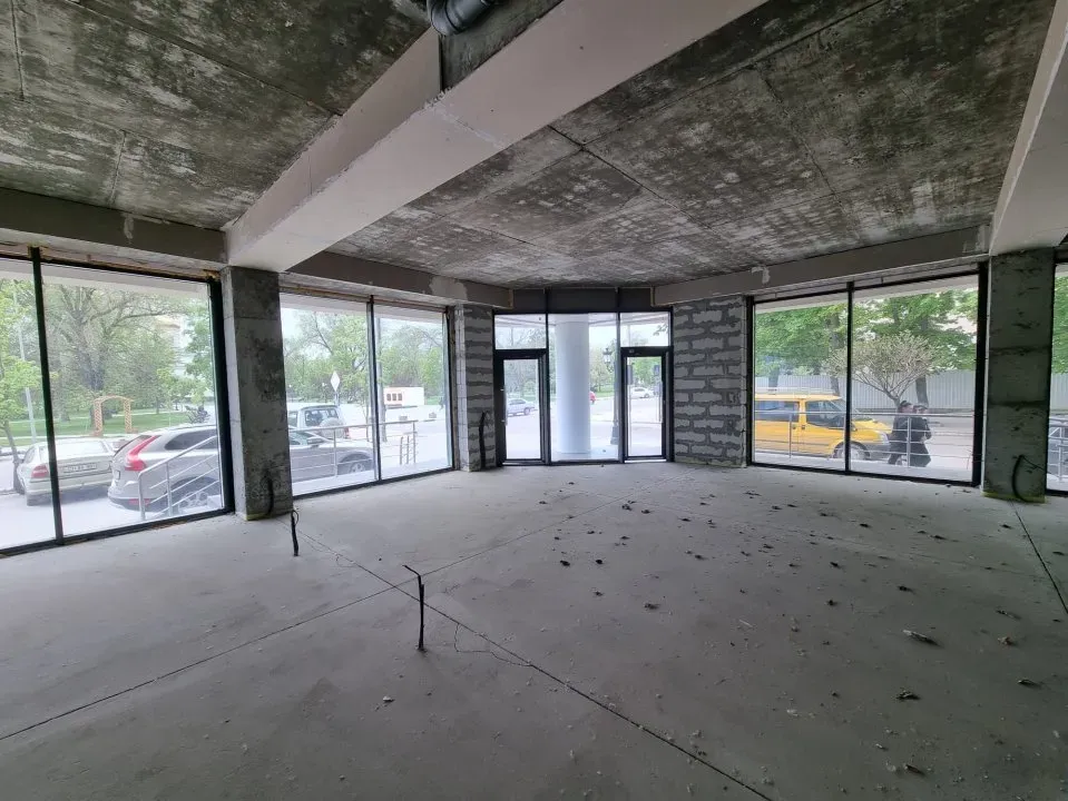 Коммерческое помещение, 285 м² — Изображение 1