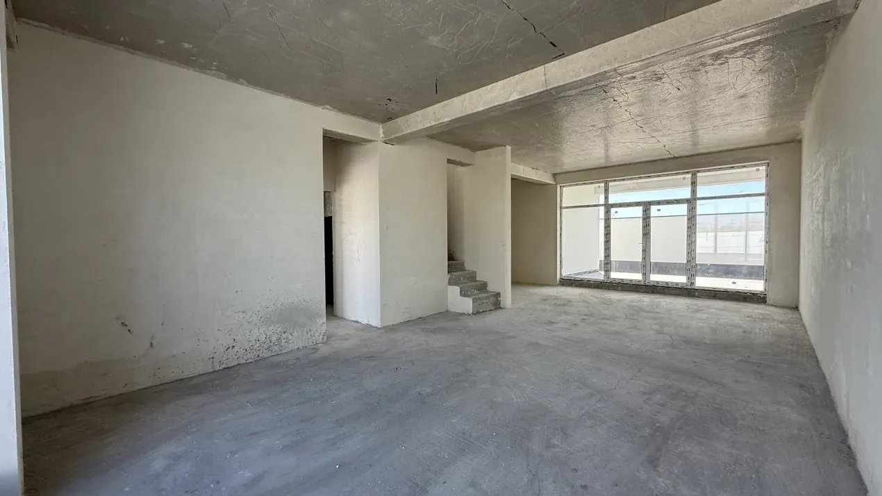 2-etaje casă, 3 camere, 170 m² — Imagine 2