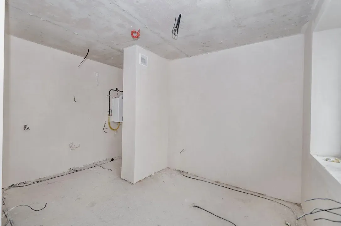 2-этажный дом, 4 комнаты, 200 м² — Изображение 2