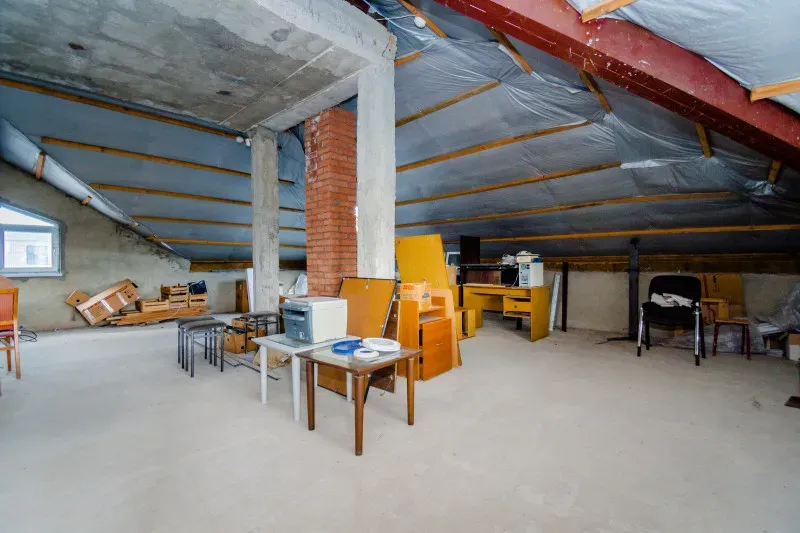 1-camere birou, 95 m² — Imagine 1
