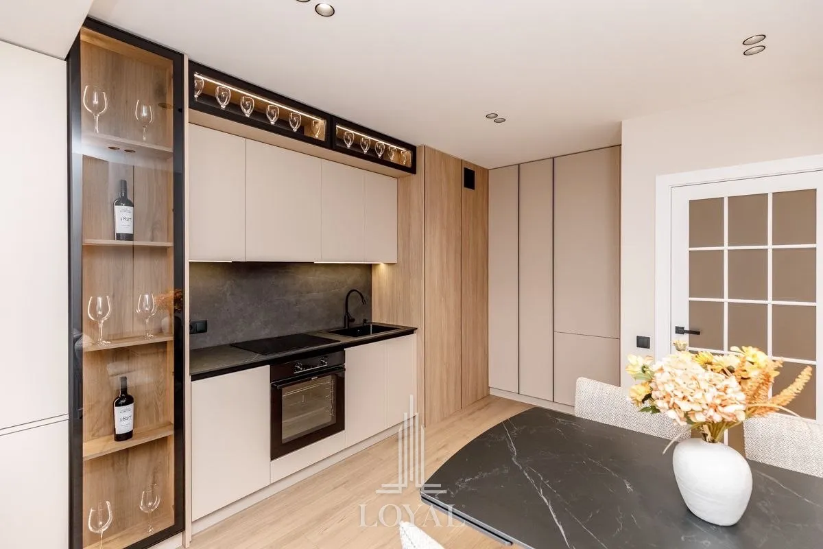 2-комнатная квартира, 65 м² — Изображение 2