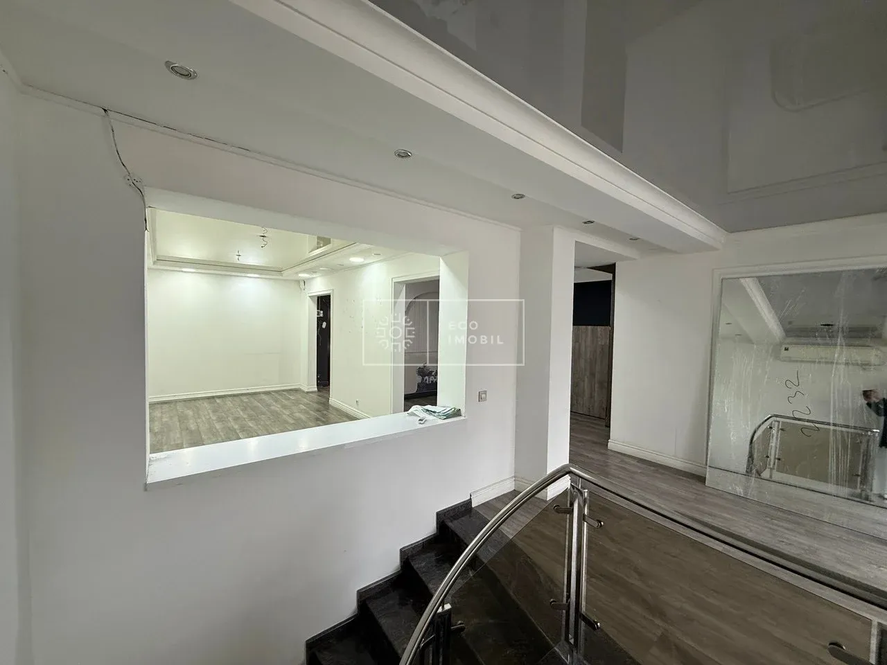 1-bedroom office, 63 m² — Image 3