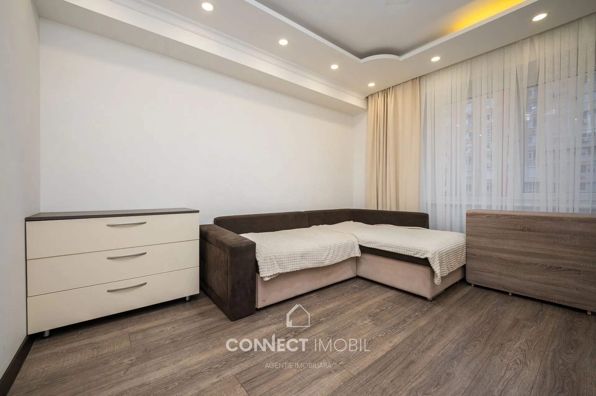 3-camere apartament, 90 m² — Imagine 1