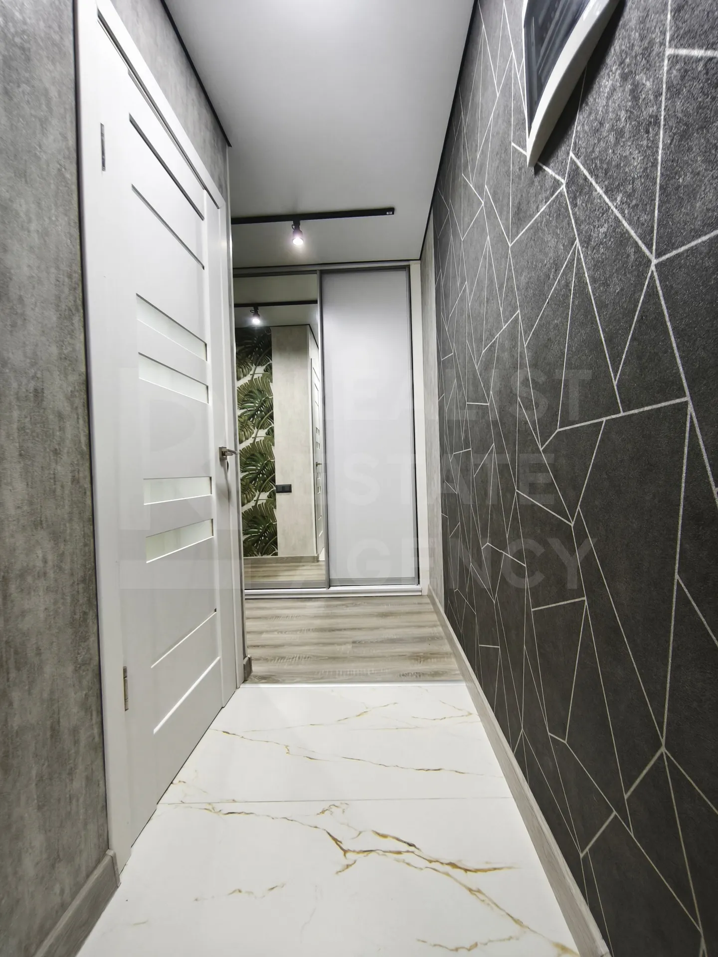 1-bedroom apartment, 32.1 m² — Image 3