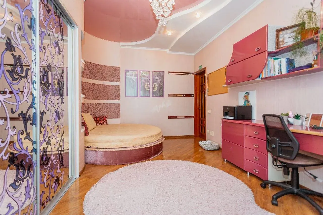 4-комнатная квартира, 144 м² — Изображение 3